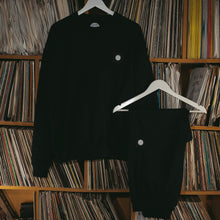 Load image into Gallery viewer, White Label WL-004 Sweatshirt