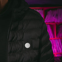 Load image into Gallery viewer, White Label WL-002 Puffa